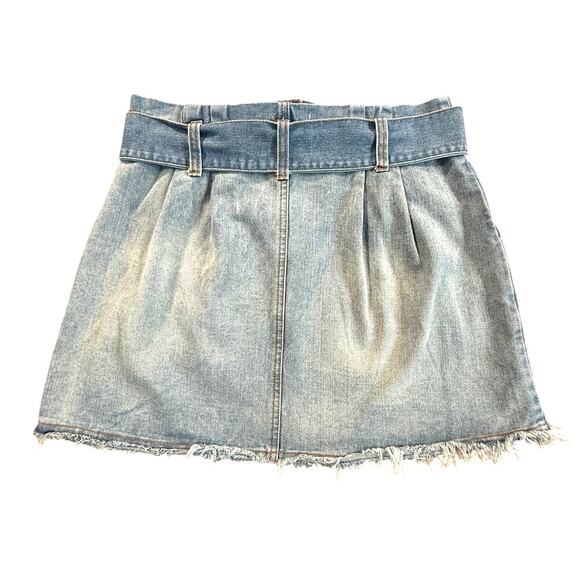 Chelsea & Violet Mid-Rise Belted Raw Hem Mini Blue Denim Skirt Size 29 - Picture 3 of 5